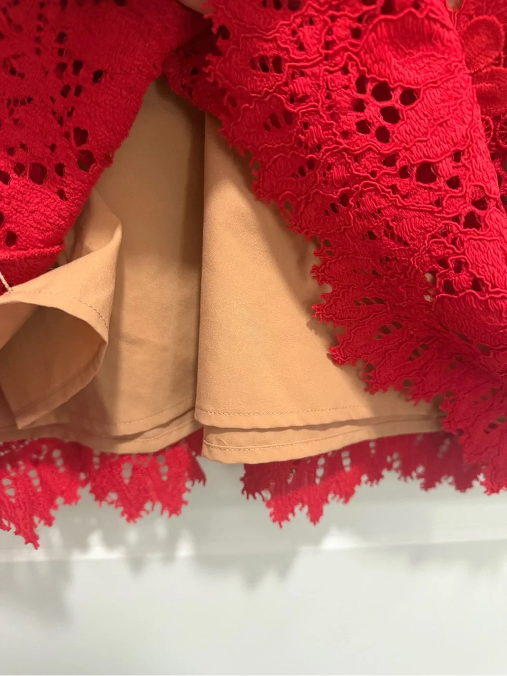 Michael Kors $350 Red Floral Lace V-Neck Dress Size 4 — NWT
